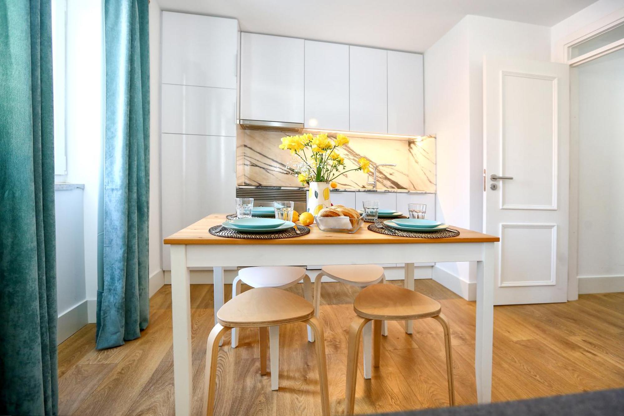 Urban Vista In Lisbon - By Misha'S Place 5D Apartment Exterior photo
